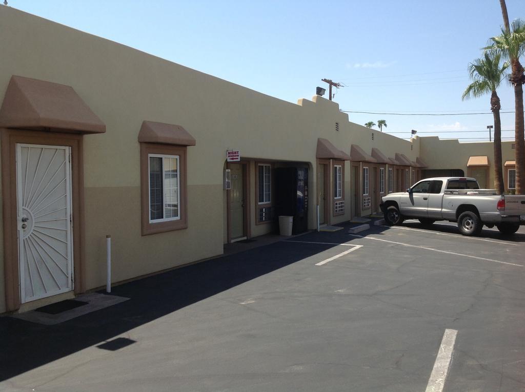 Chandler Redwood Motel المظهر الخارجي الصورة